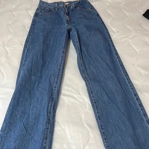 High waisted straight leg